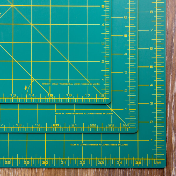 Olfa Rm-Mg 24 X 36 Double Sided Rotary Mat Green Upc 091511300130
