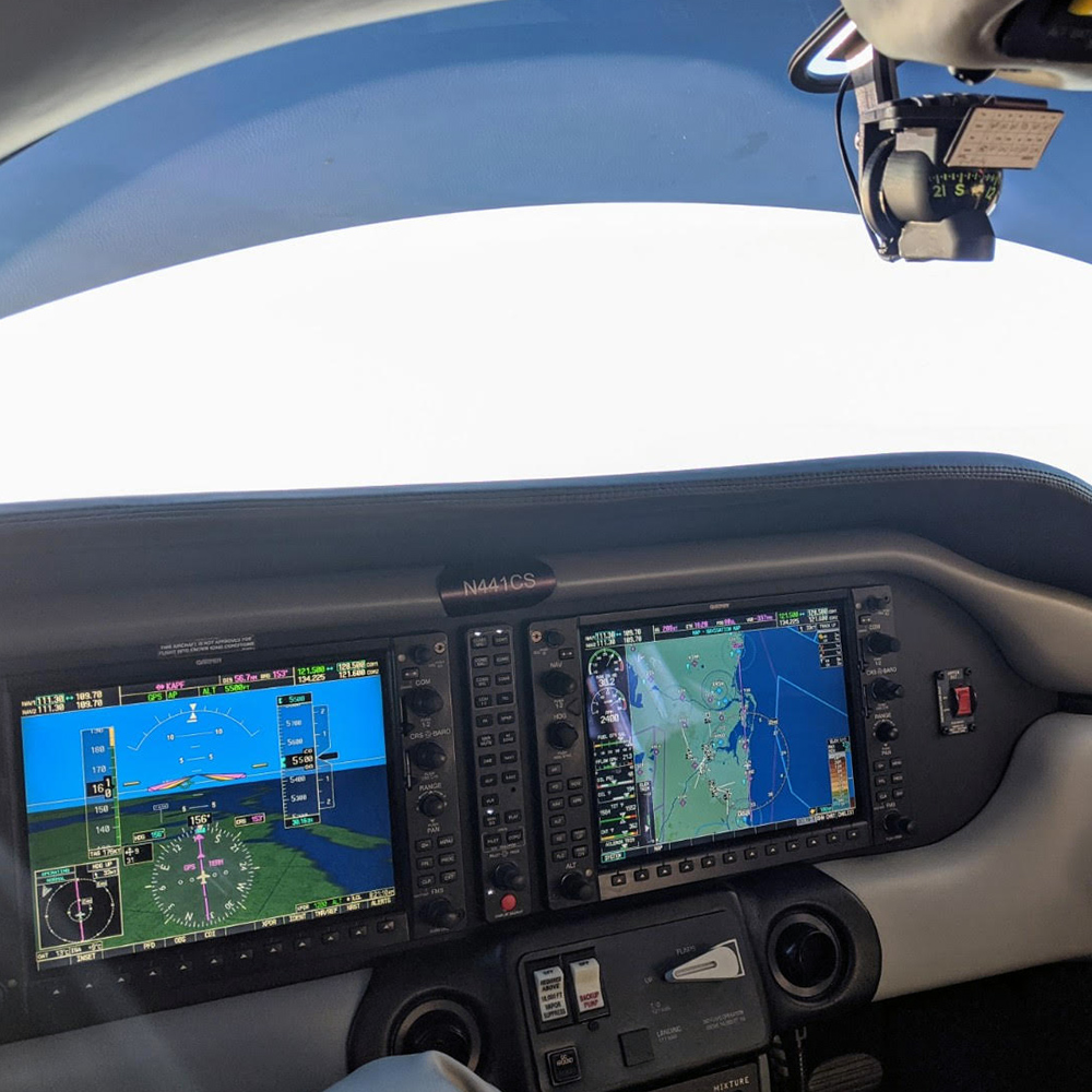 Premium Winshield Jet Shade Columbia 300/350