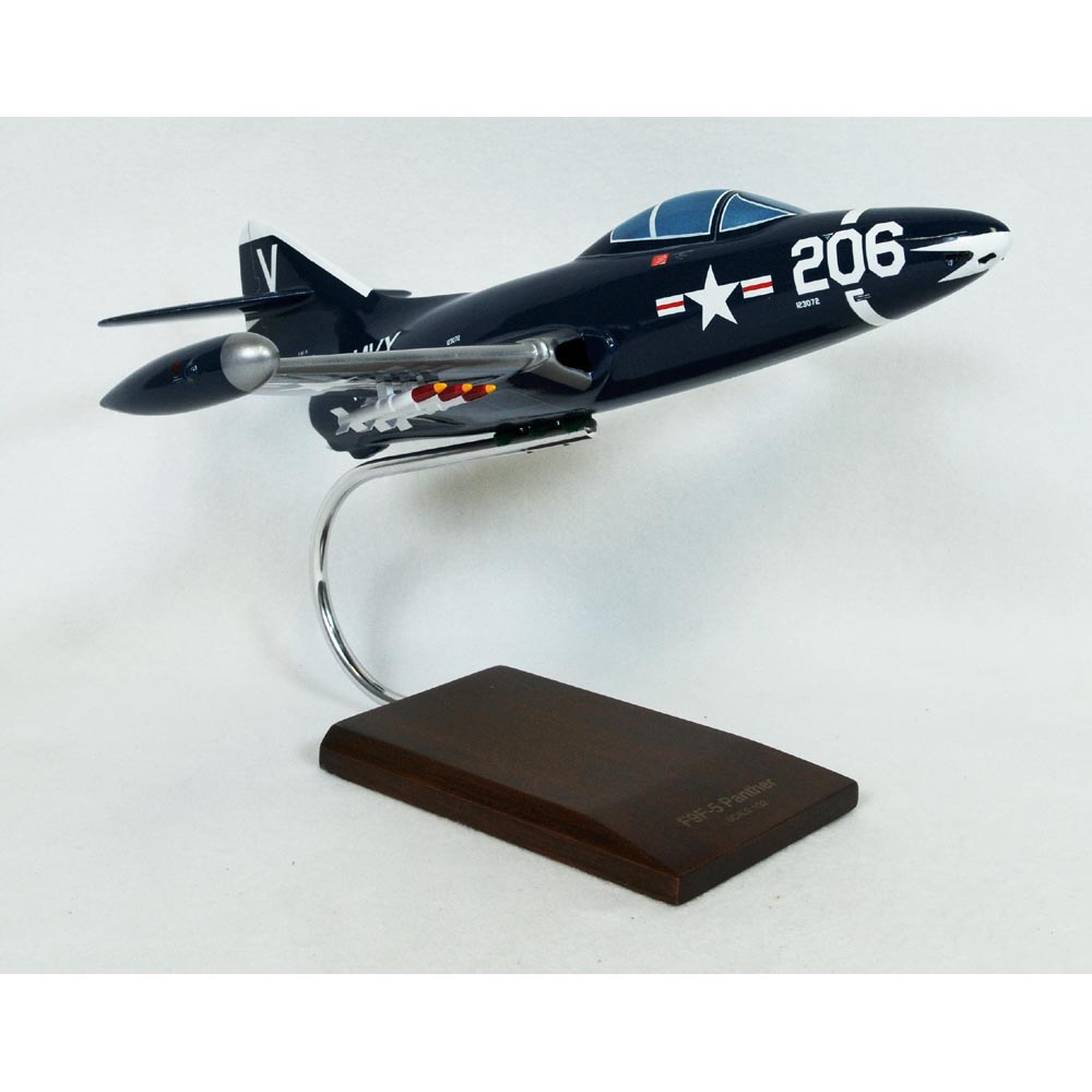 F9F-5 Panther Model