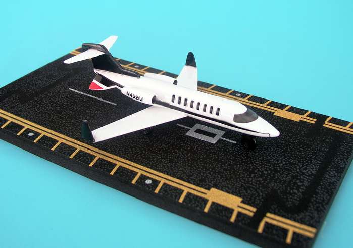 Hot Wings Private Jet