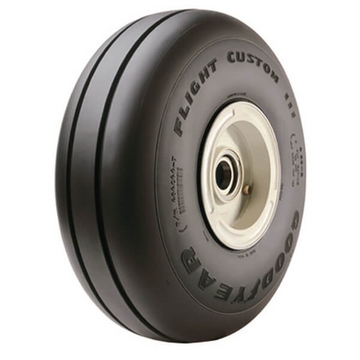 [RX1-06-01073] Goodyear Tire Flight Custom II Tubeless 15X6.0-6 10 Ply 156E06-1