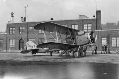 [RX1-13-17068] Postcard Bfi Airmail